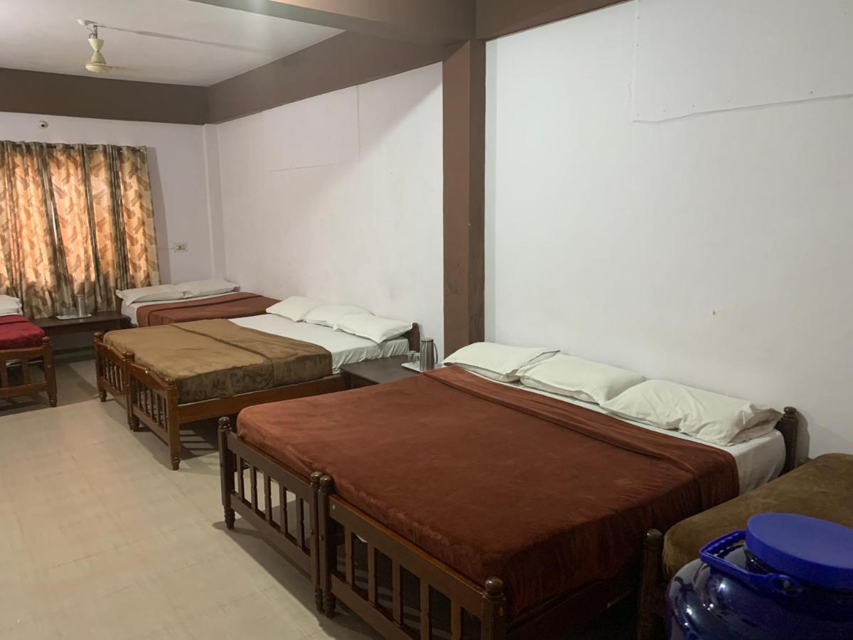 Hotel Caveri Inn Madikeri Dış mekan fotoğraf